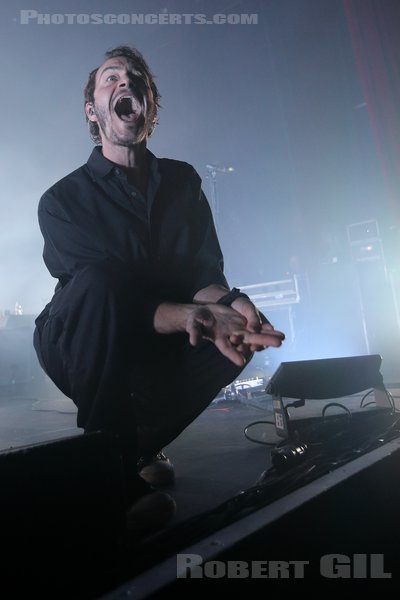 EDITORS - 2022-10-15 - PARIS - Olympia - Thomas Michael Henry Smith